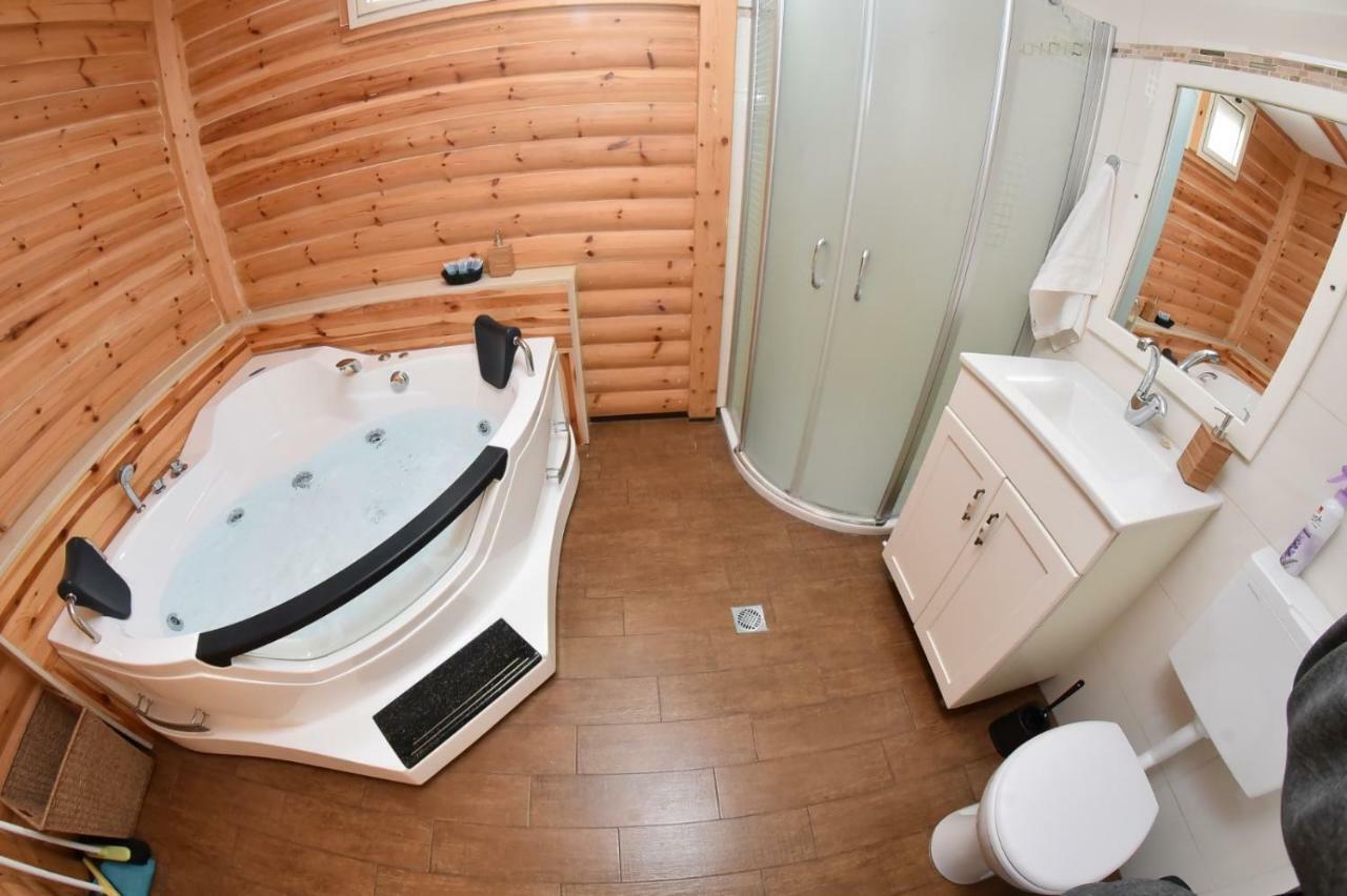 Suites & Spa Galilee Kirjat Smóna Kültér fotó