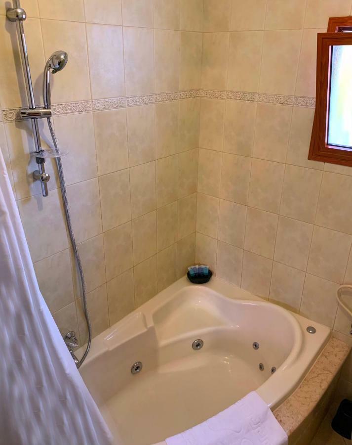 Suites & Spa Galilee Kirjat Smóna Kültér fotó